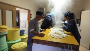 アガペさんの味噌作り。_180112_0007